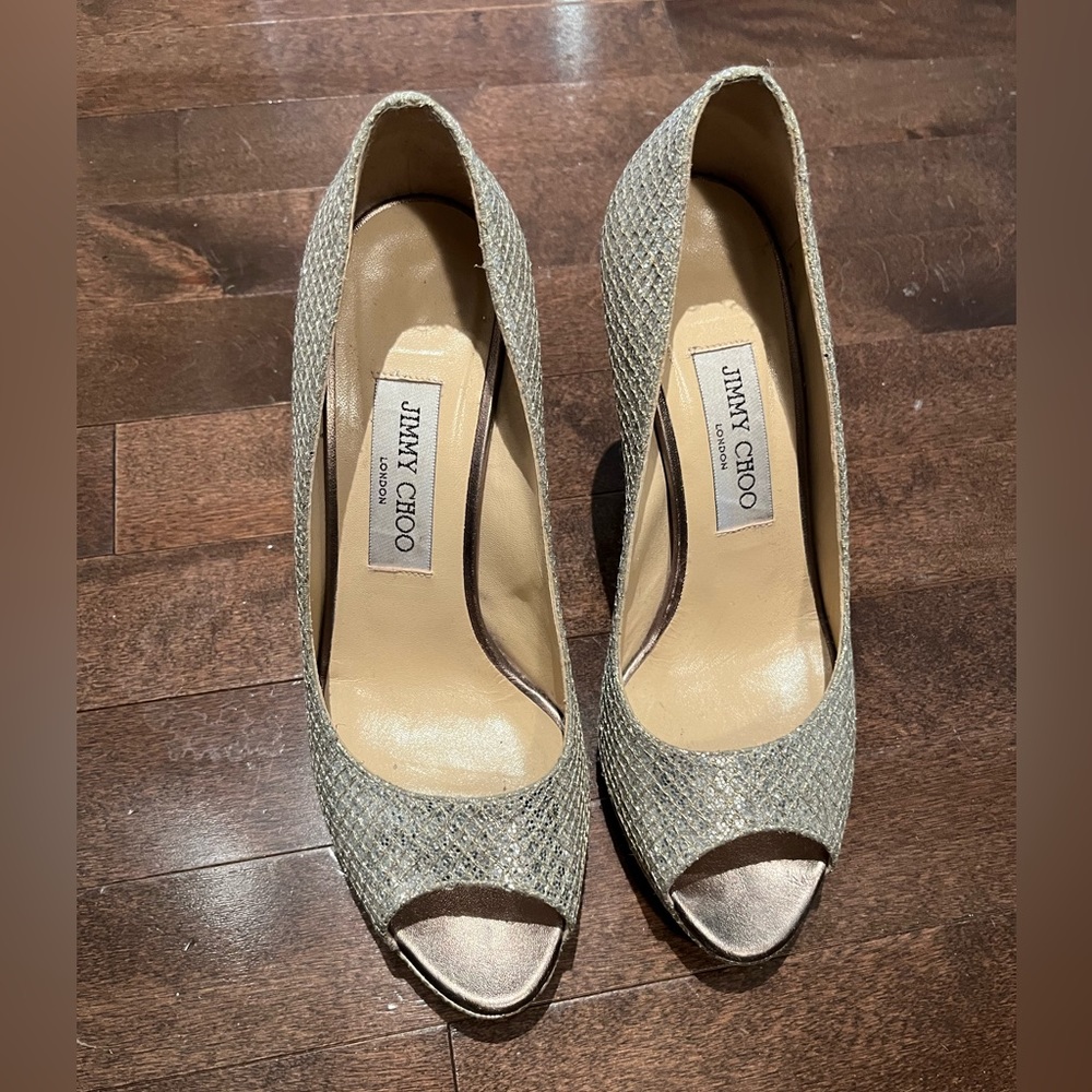 Jimmy Choo Luna peep toe pump